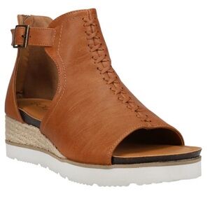 New Boutique by Corkys Women's Tan Wedge Sandals sz 7